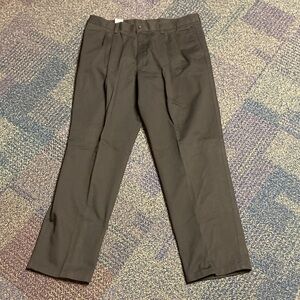 Dockers Men's Charcoal Dress Pants